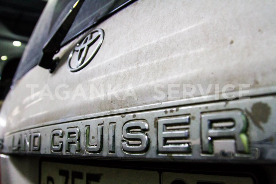 Техническое обслуживание Toyota Land Cruiser 100 – замена ремня ГРМ - фото 2