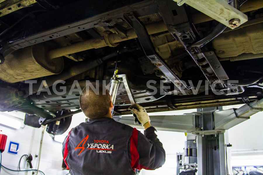 Техническое обслуживание Toyota Land Cruiser Prado 150, пребывающего на дилерской гарантии в нашем автосервисе - фото 11
