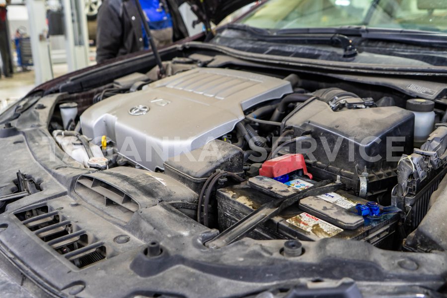 Toyota Camry: небольшой обзор модели и замена масла в АКПП - фото 4