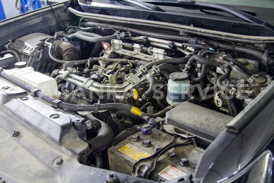 Toyota Land Cruiser Prado 150 – процедура чистки системы EGR - фото 5