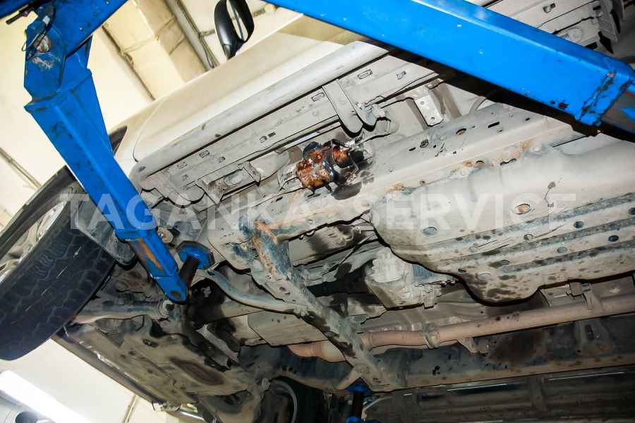 Установка новых трубок системы KDSS на Toyota Land Cruiser Prado 150 - фото 4
