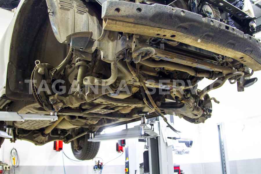 Замена рулевой рейки Toyota Land Cruiser 200 - фото 7