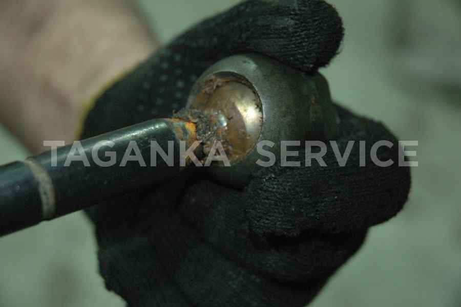 Замена рулевых наконечников и устранение посторонних стуков Toyota 4Runner - фото 10